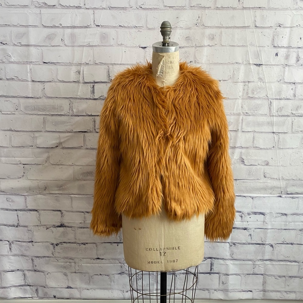 🔥Host Pick🔥 Forever 21- plush camel color jacket - Picture 4 of 12
